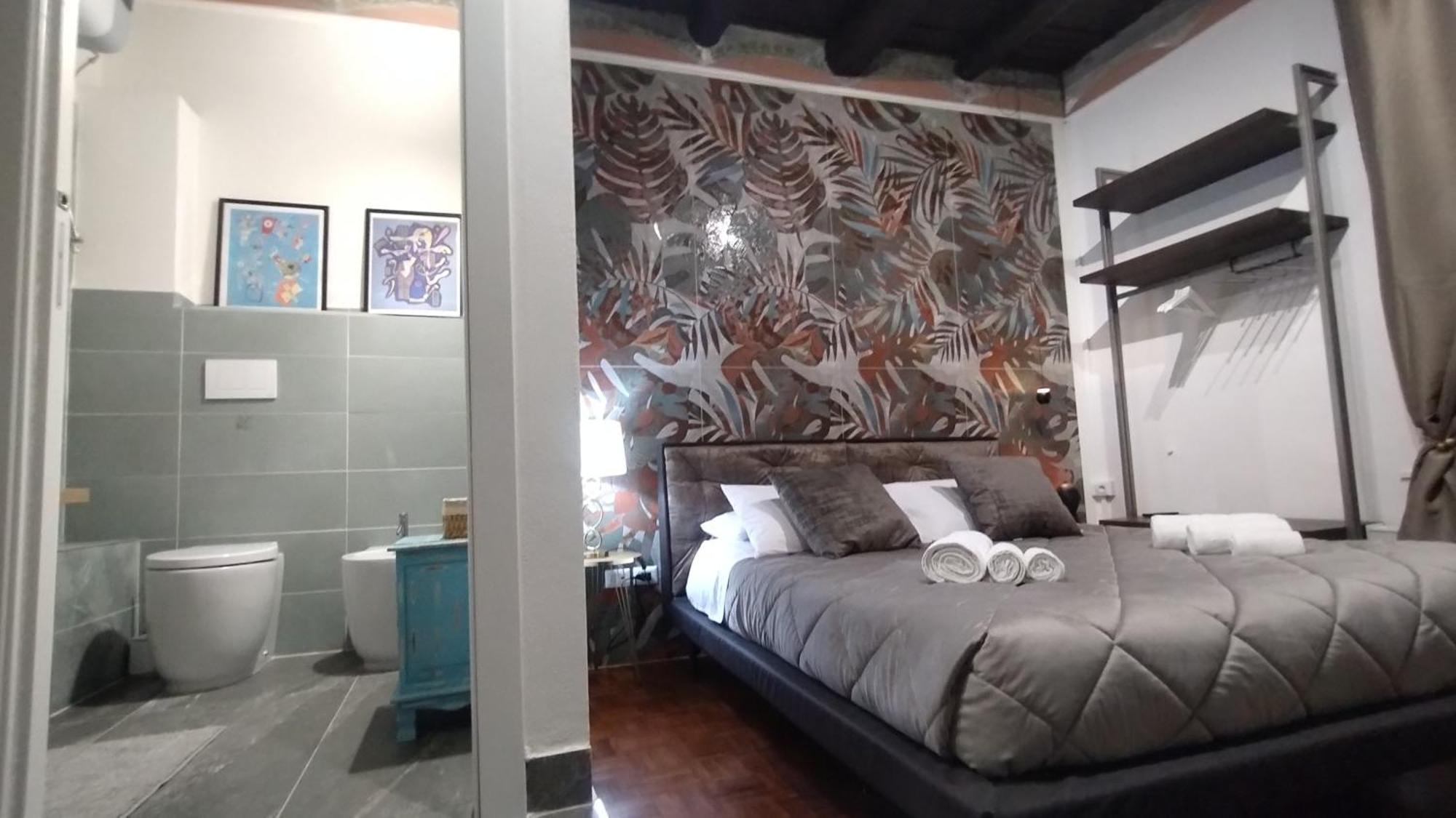 نابولي Plebiscito Suite Apartment المظهر الخارجي الصورة